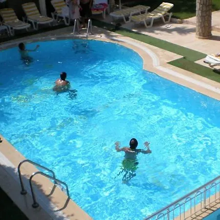 Lejlighedshotel Myra 2*