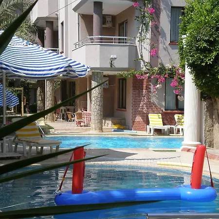 Myra Lejlighedshotel Side