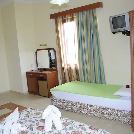 Apartmanhotel Myra 2*