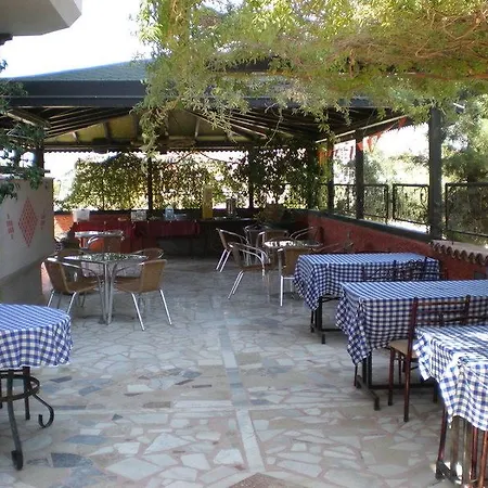 Apartmanhotel Myra 2*