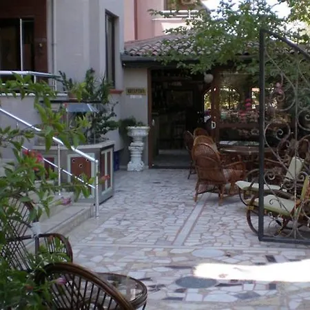 Apartmanhotel Myra