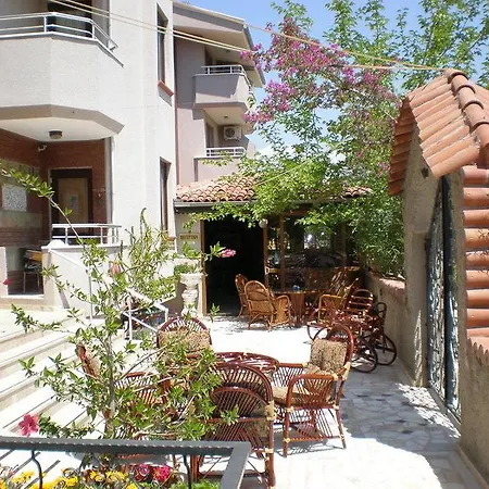 Aparthotel Myra